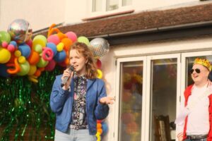 Night of Mystery | 90s Party Outfit Ideas And Theme Guide For An Epic Throwback Night Night of Mystery | 90s Party Outfit Ideas And Theme Guide For An Epic Throwback Night