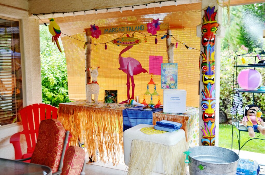 Easy Murder Mystery Decoration Ideas