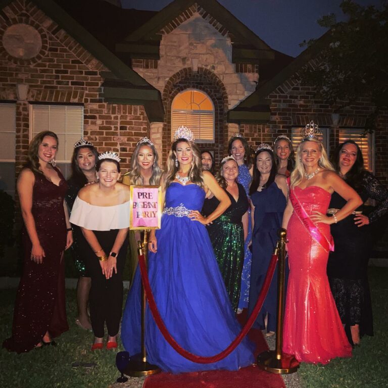 Costume Gallery 1