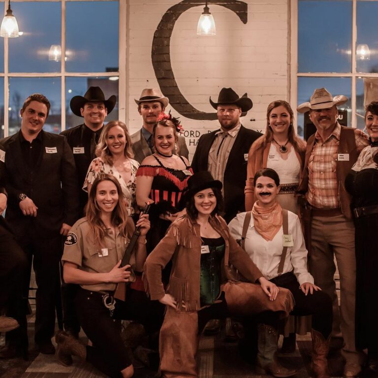 Costume Gallery 13