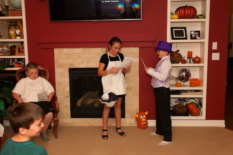 Costume Gallery 12
