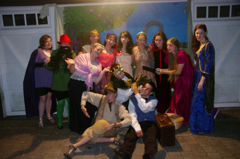 Costume Gallery 29