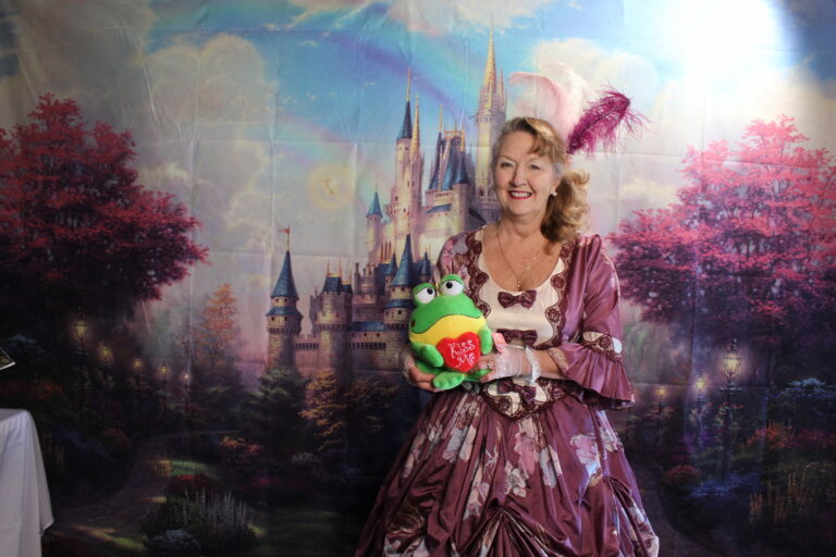 Costume Gallery 11