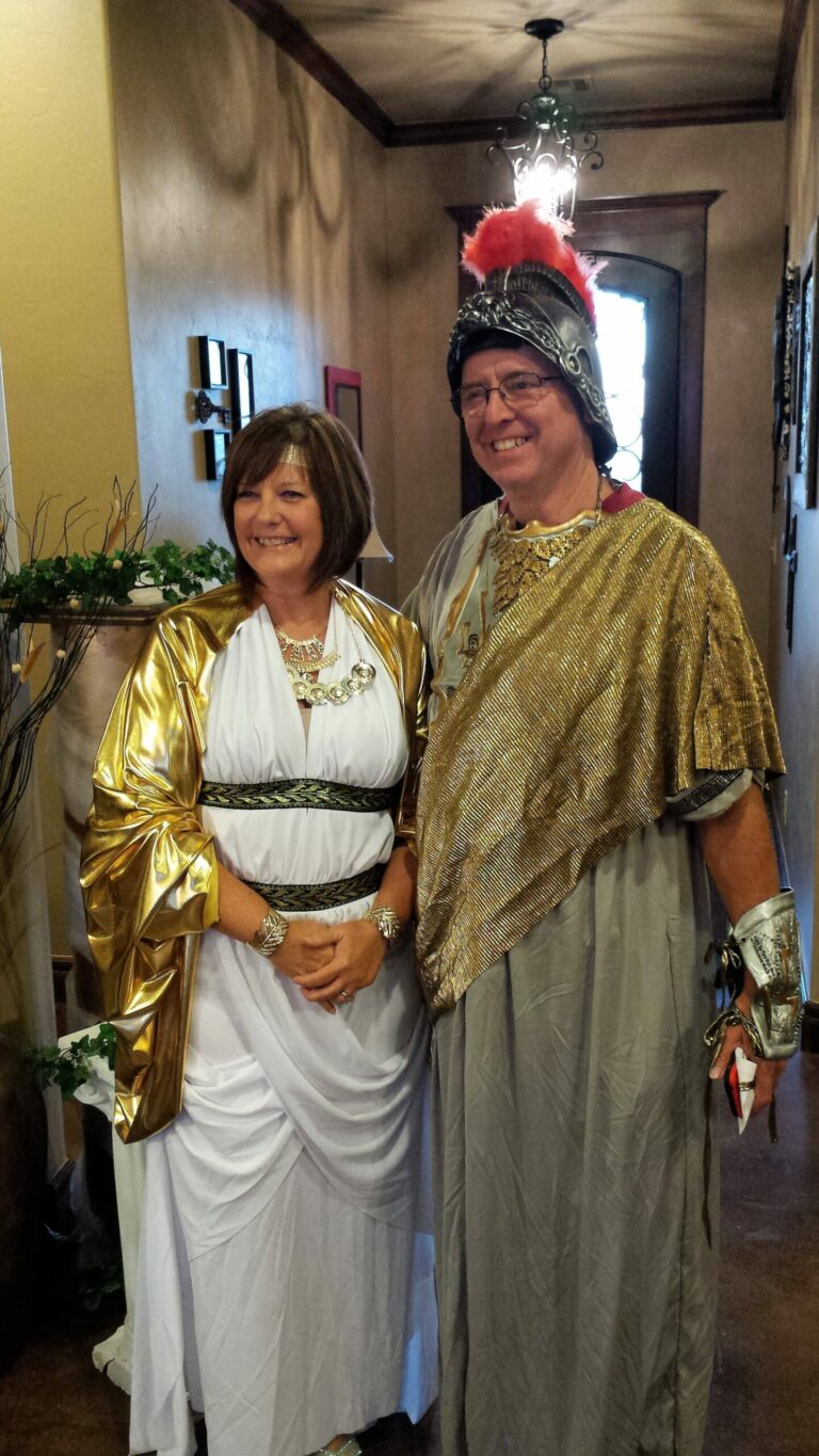 Costume Gallery 23