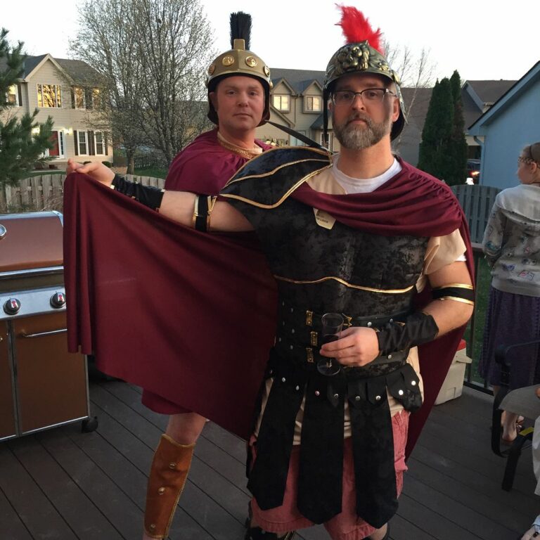 Costume Gallery 30
