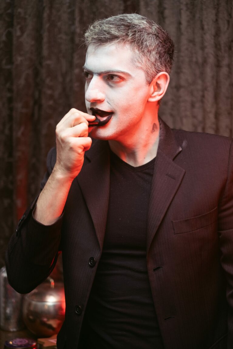 Costume Gallery 13