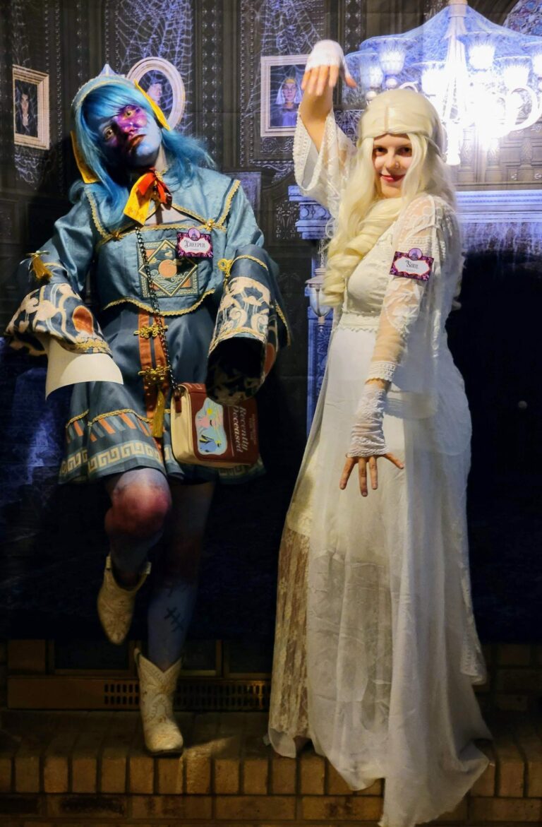 Costume Gallery 14