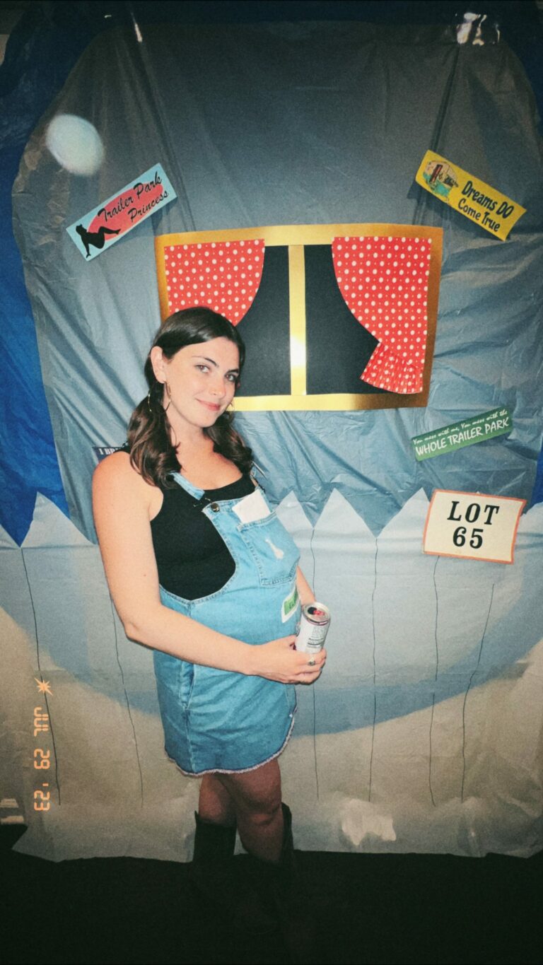 Costume Gallery 21