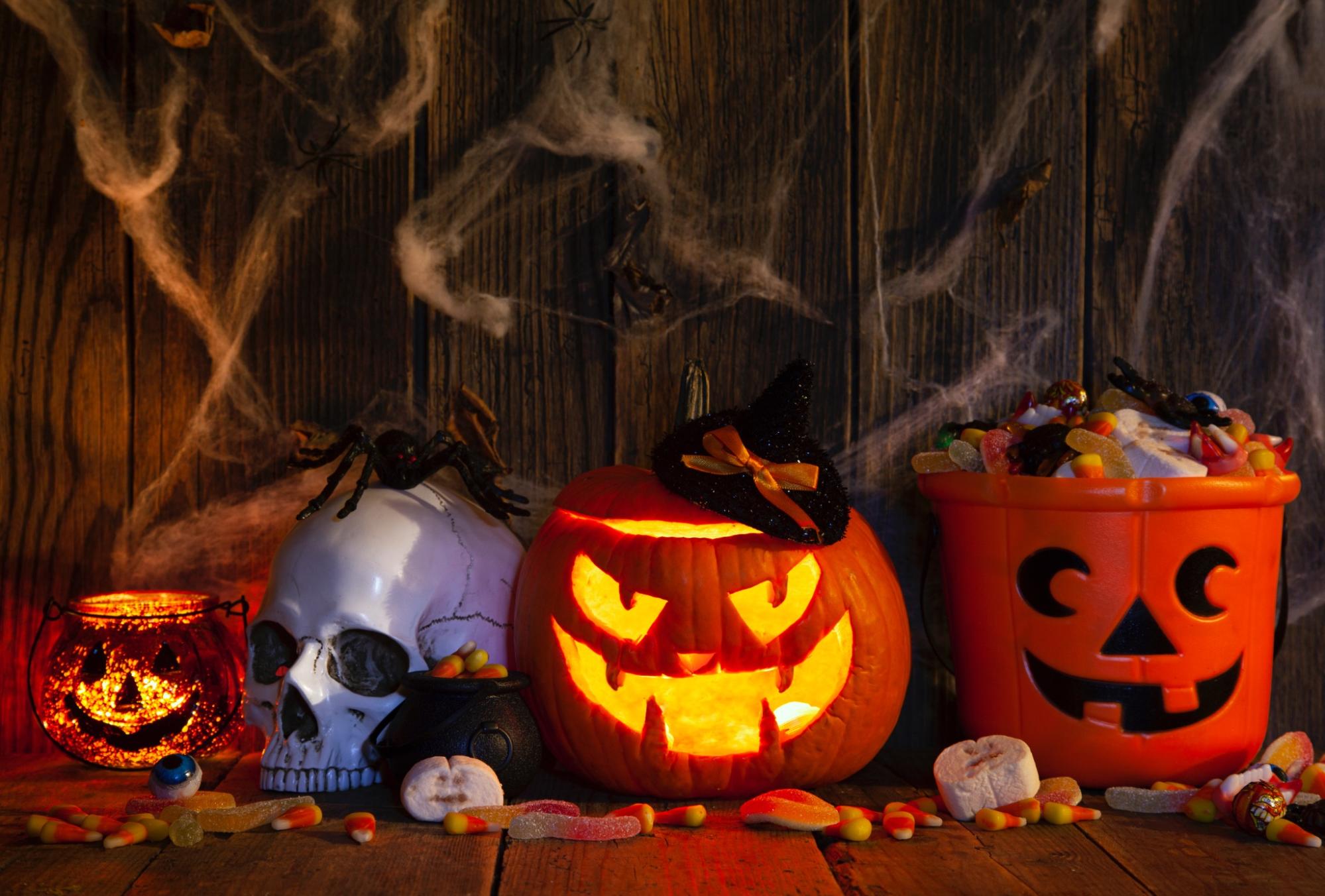 Different types of Halloween candy choices for poll.