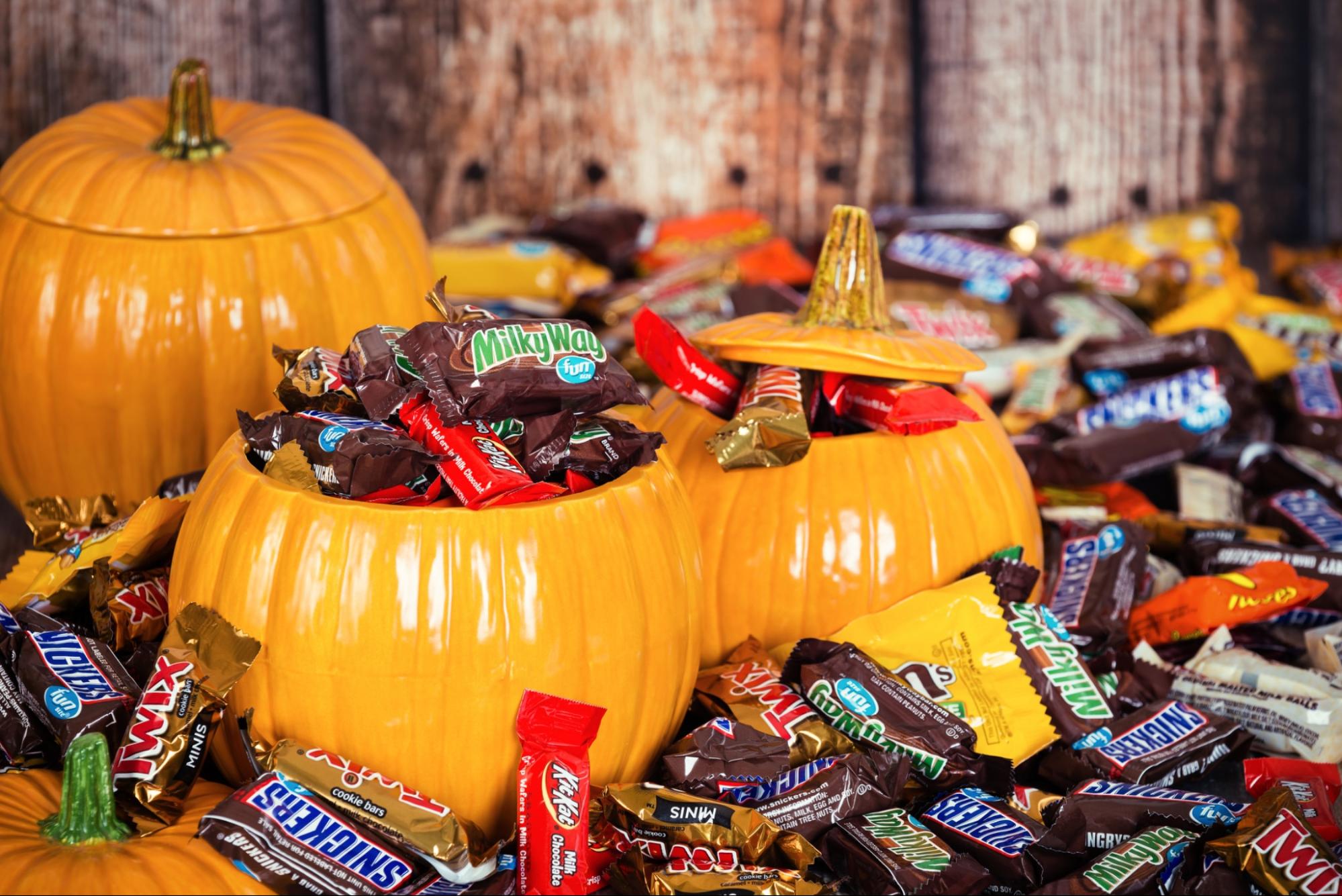 Pile of assorted Halloween candy.