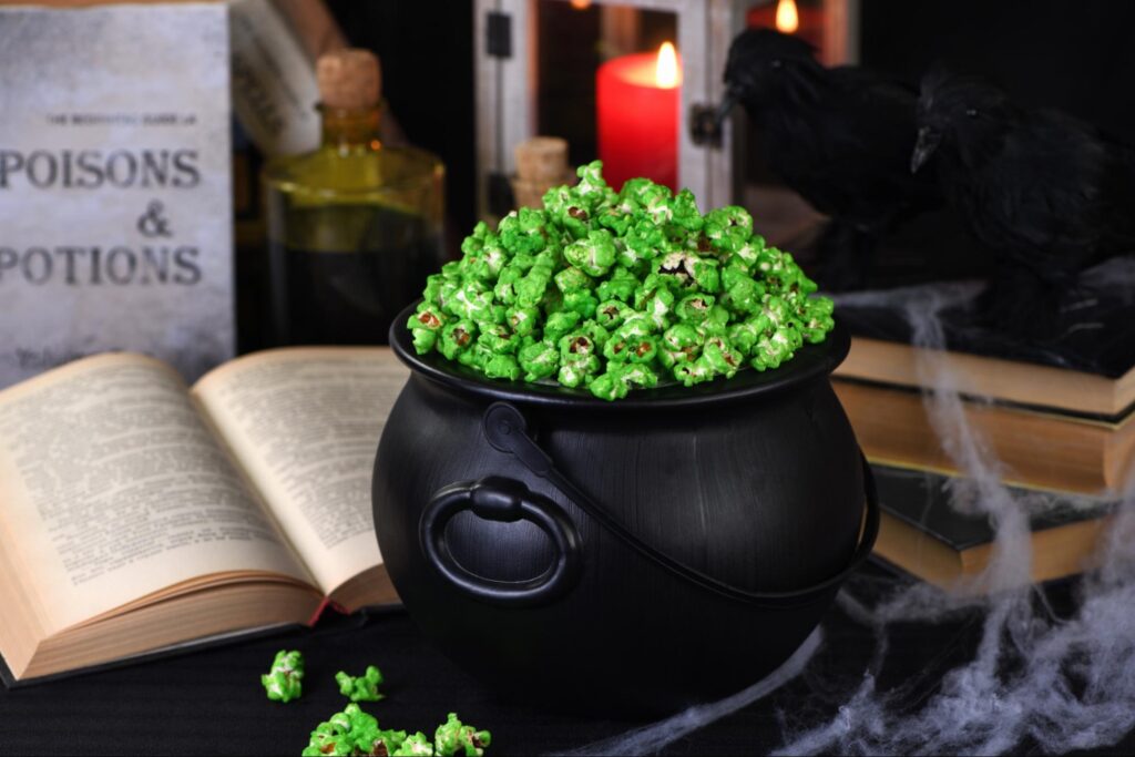 Day 16: Sinister Snacks – Spooky Green Popcorn