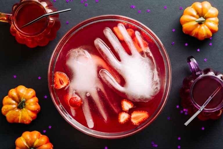 Day 4: Sinister Sips – Poison Apple Punch