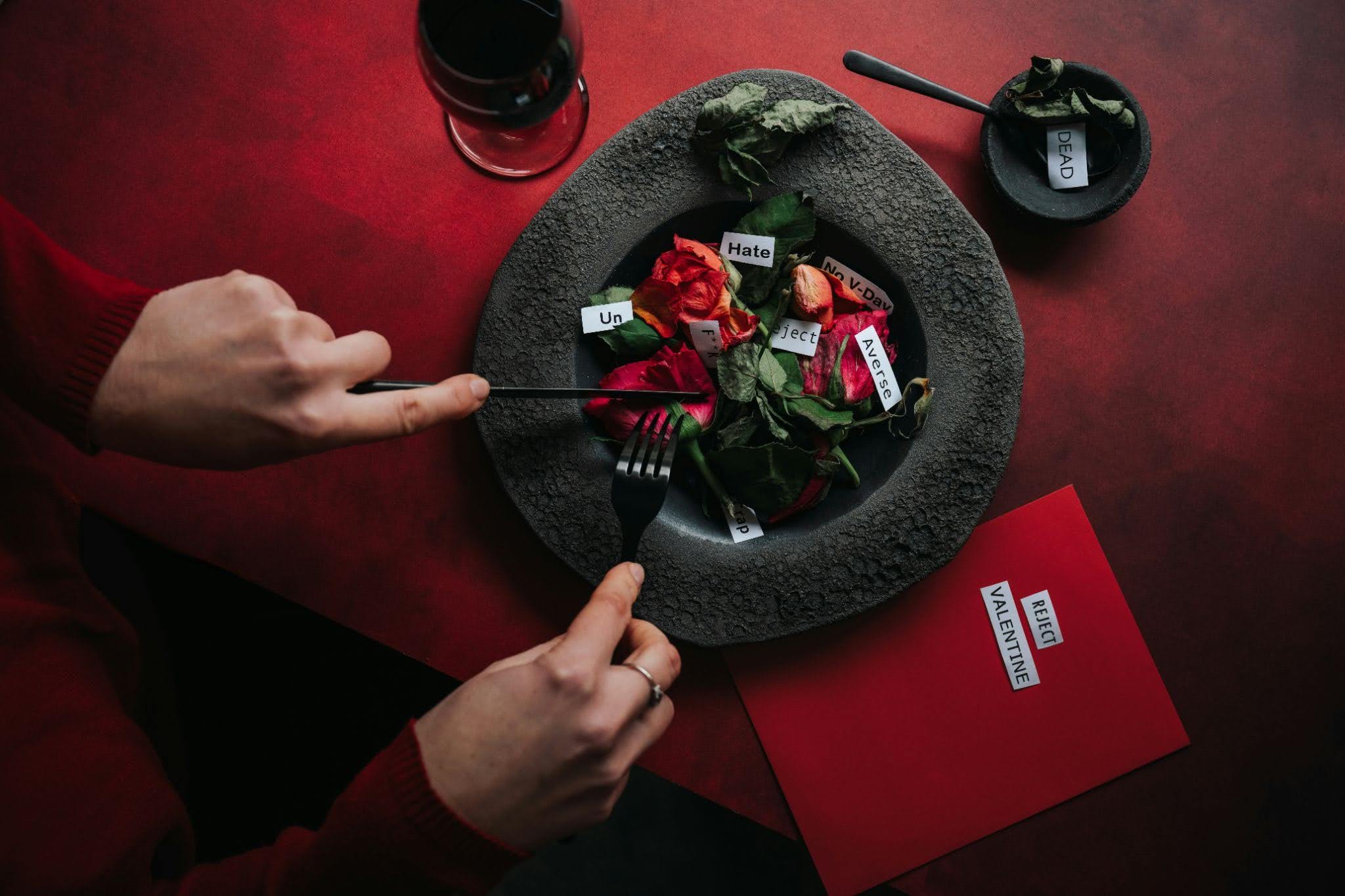 Team Building Activities for Work: 25 Ideas Employees Will Enjoy