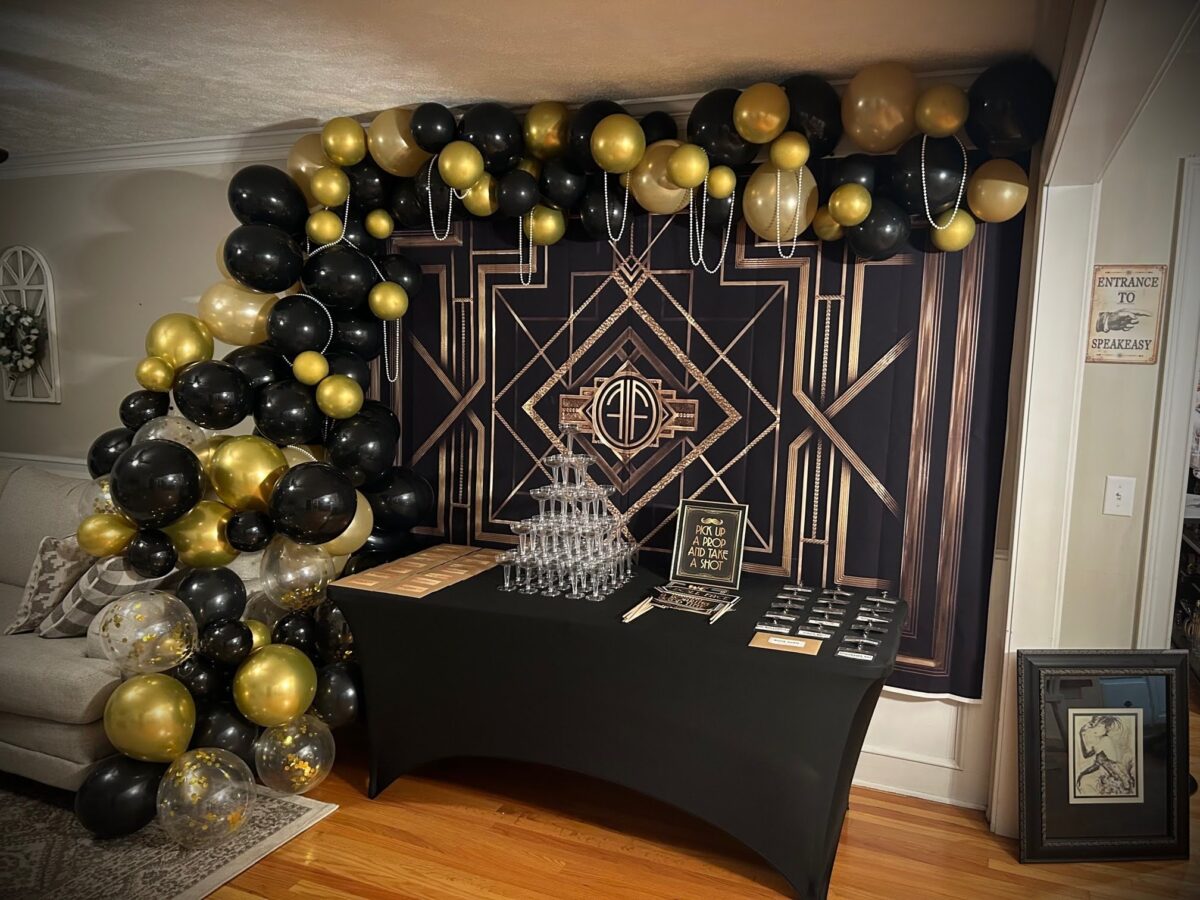 Roaring 20s Party Ideas: Decor, Outfits, Cocktails, and More