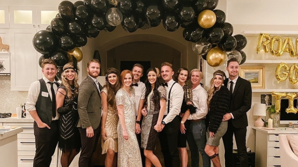 Night of Mystery | Gatsby-Themed Party: Roaring 20s Glamour With A Mystery Twist Great Gatsby-themed murder mystery party